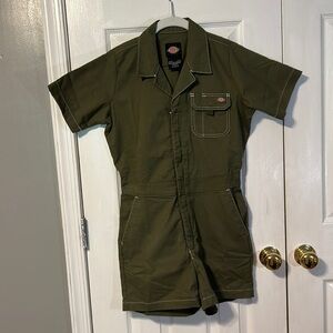 NWT Dickies Zip-Front Romper. Size XS/TP